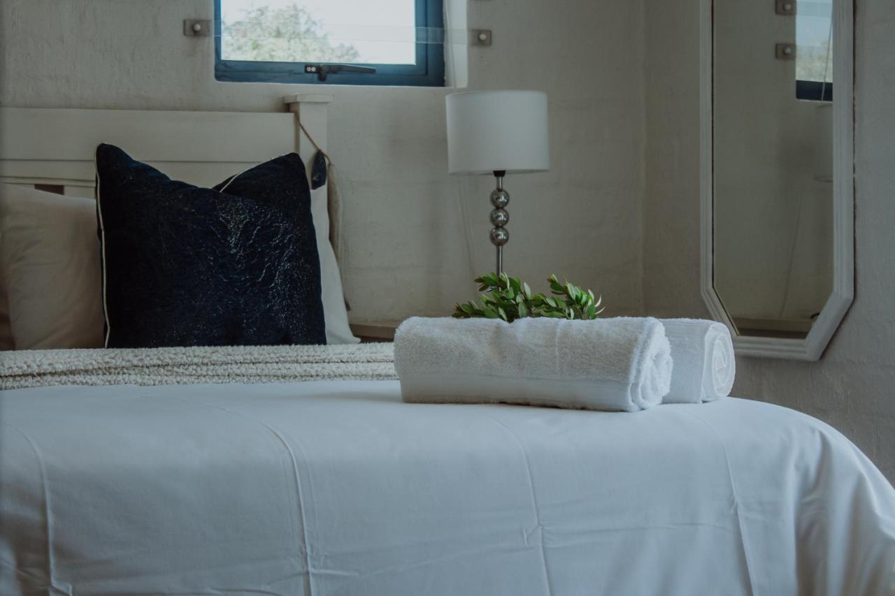 Paraiso Del Cabo Guesthouse Langebaan Bagian luar foto