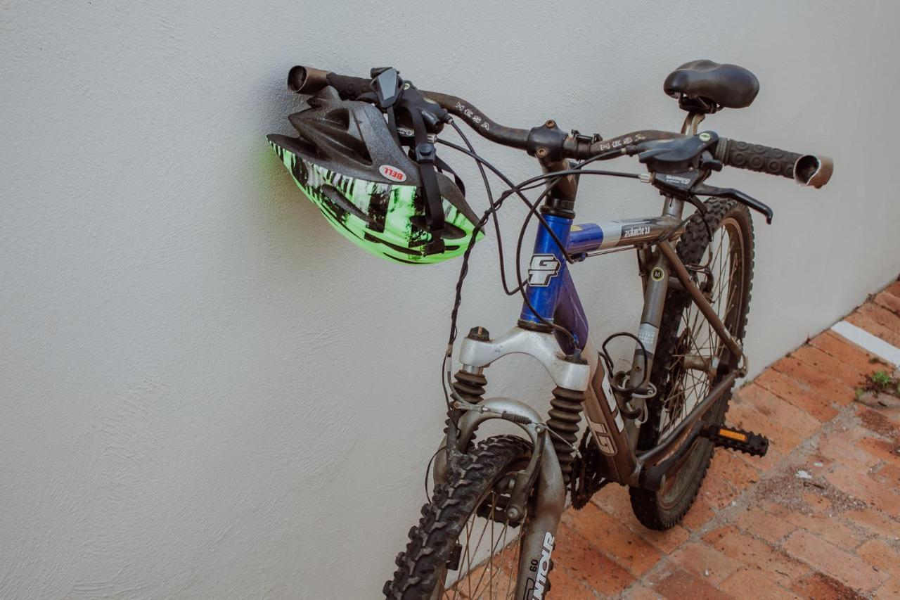 Paraiso Del Cabo Guesthouse Langebaan Bagian luar foto